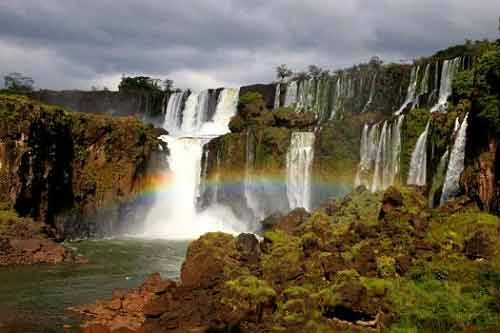 Vẻ đẹp kỳ vĩ của thác nước iguazu