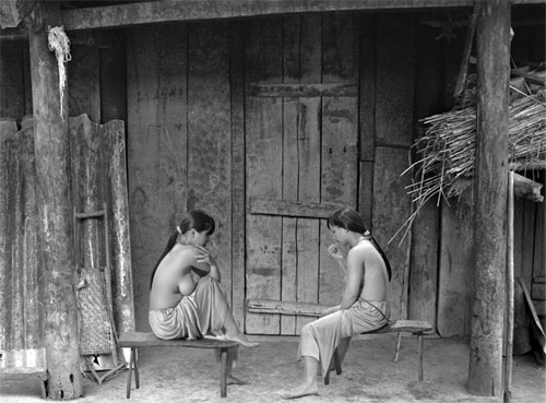 Vì sao phái đẹp thích chụp ảnh nude