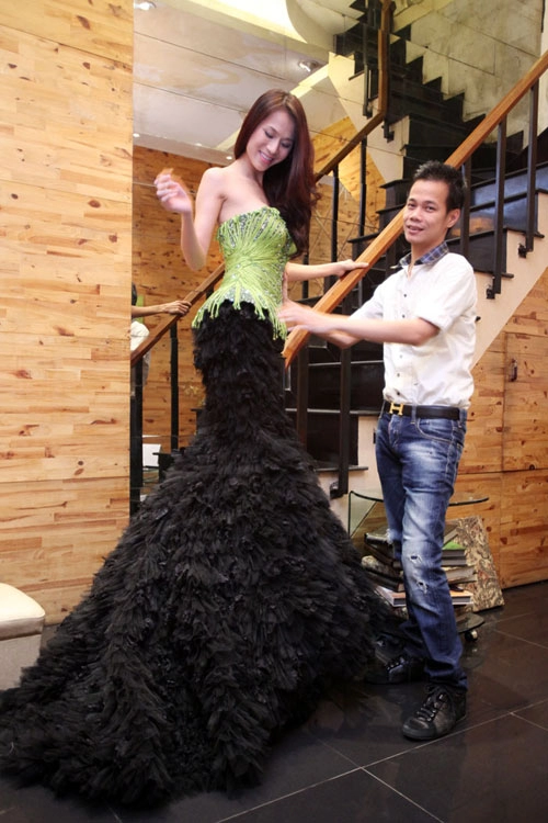 Vũ thu phương thiết kế hay buôn vải