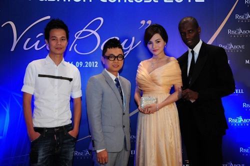 Vũ thu phương xinh đẹp làm giám khảo