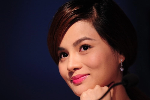 Vũ thu phương xinh đẹp làm giám khảo