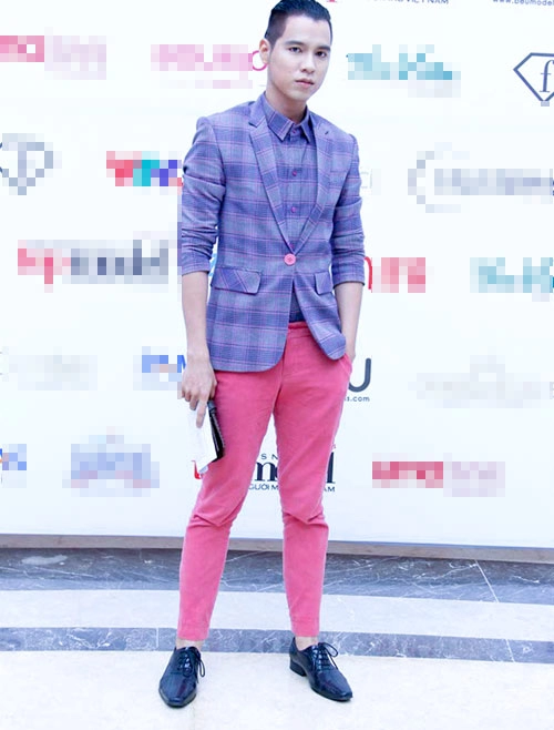 Xem thí sinh next top model khoe eo