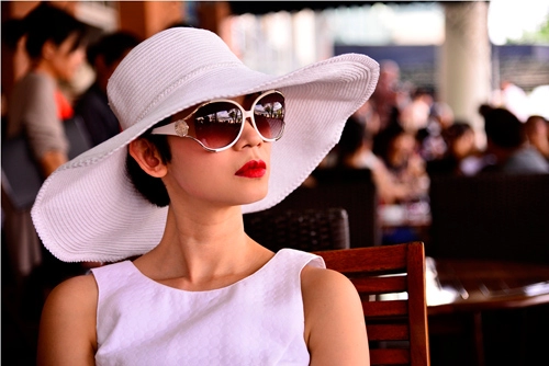 Xuân lan làm nữ thủy thủ sexy