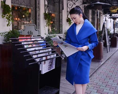 Xuống phố đầu đông sang chảnh như linh nga