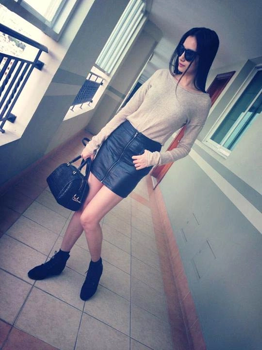 Xuống phố tinh nghịch như trúc diễm