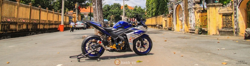 Yamaha r3 mạnh mẽ và nổi bật của biker bình dương