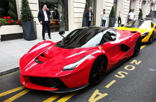  15 bí mật thú vị của ferrari 