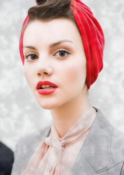 2 cách thắt khăn turban dễ mà sành điệu