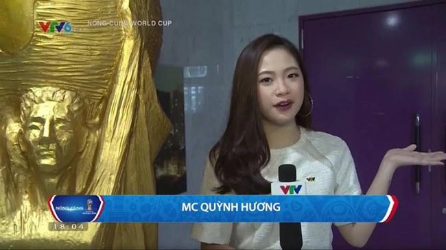 2 mc em chưa 18 của đài vtv mặt xinh như búp bê mặc đẹp miễn chê