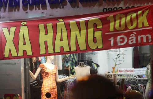 2013 thời trang việt được mùa giảm giá