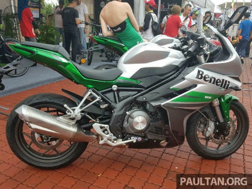 2017 benelli 302r và tnt135 lộ diện khiến phái mạnh thèm