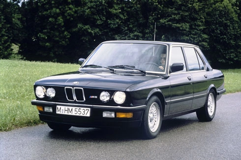  35 năm lịch sử của bmw m 