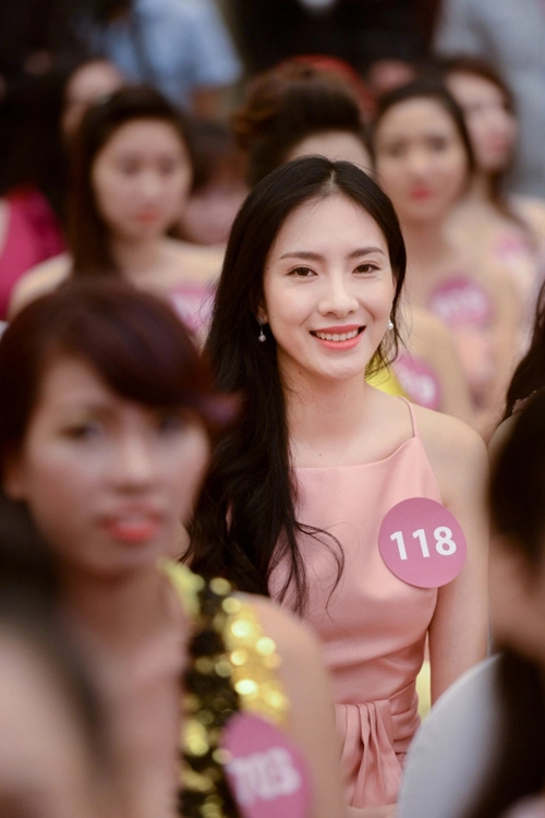 9 nhan sắc miền bắc hot nhất hoa hậu hoàn vũ vn