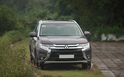  ảnh chi tiết mitsubishi outlander 