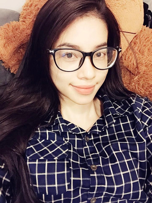 Ảnh đời thường giản dị của tân hoa hậu hoàn vũ vn