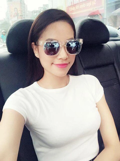Ảnh đời thường giản dị của tân hoa hậu hoàn vũ vn