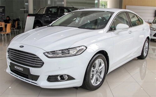  ảnh ford mondeo 2015 tại malaysia 