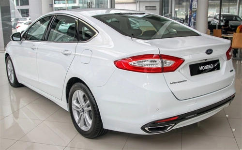  ảnh ford mondeo 2015 tại malaysia 