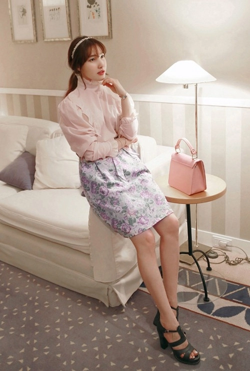 Áo điệu đẹp lòng quý cô công sở