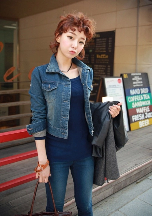 Áo khoác denim đón rét nàng bân