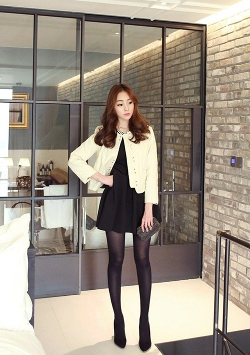 Áo khoác xinh theo chân các nàng tới sở