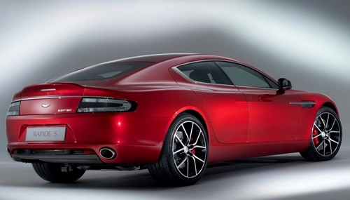 Aston martin rapide s nữ hoàng sức mạnh