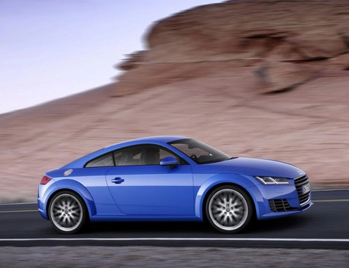 Audi tts 2015 sắc nét và mạnh mẽ