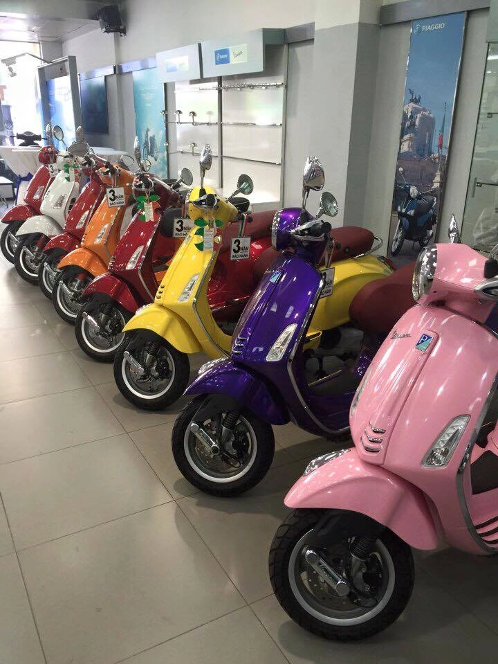 Bài đánh giá xe vespa sprintprimavera abs 2017 mới nhất hiện nay