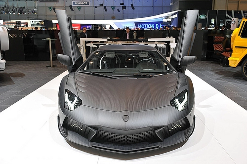  bản độ lamborghini aventador carbonado từ mansory 