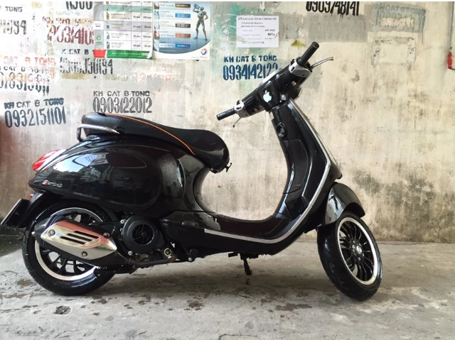 Bán vespa sprint 150 2015 bản đặc biết đen nhám