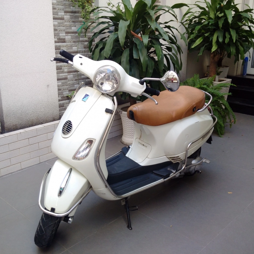 Bán xe vespa lx 125 đời 2010