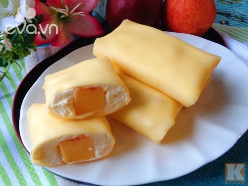 Bánh crepe nhân đào hấp dẫn cuối tuần