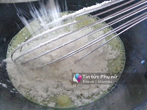 Bánh crepe trà xanh sầu riêng chuẩn vị