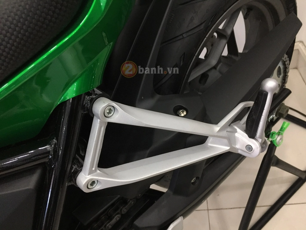 Benelli 302r dẫn đầu phân khúc xe thể thao 300 phân khối về giá bán