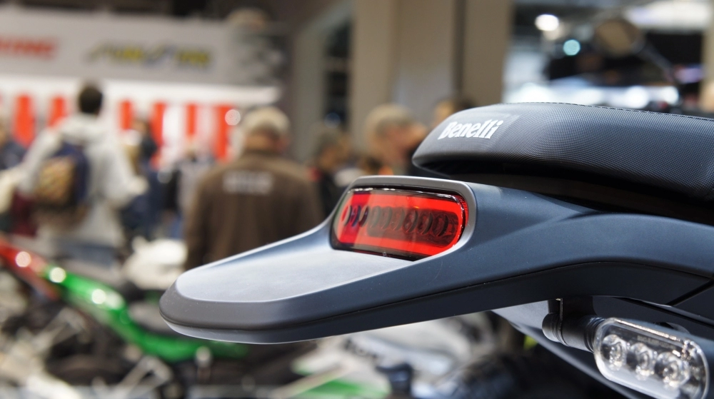 Benelli leoncino 500 và 500t đi lòng vòng tại eicma 2016