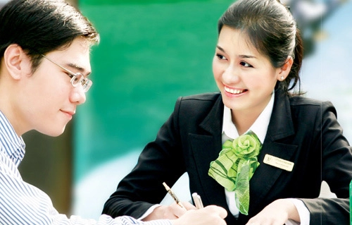 Bi hài chuyện đồng phục chốn công sở
