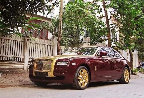 Bộ ba rolls-royce giá hàng chục tỷ đồng ở việt nam