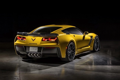 Chevrolet corvette z06 mạnh mẽ và tinh tế