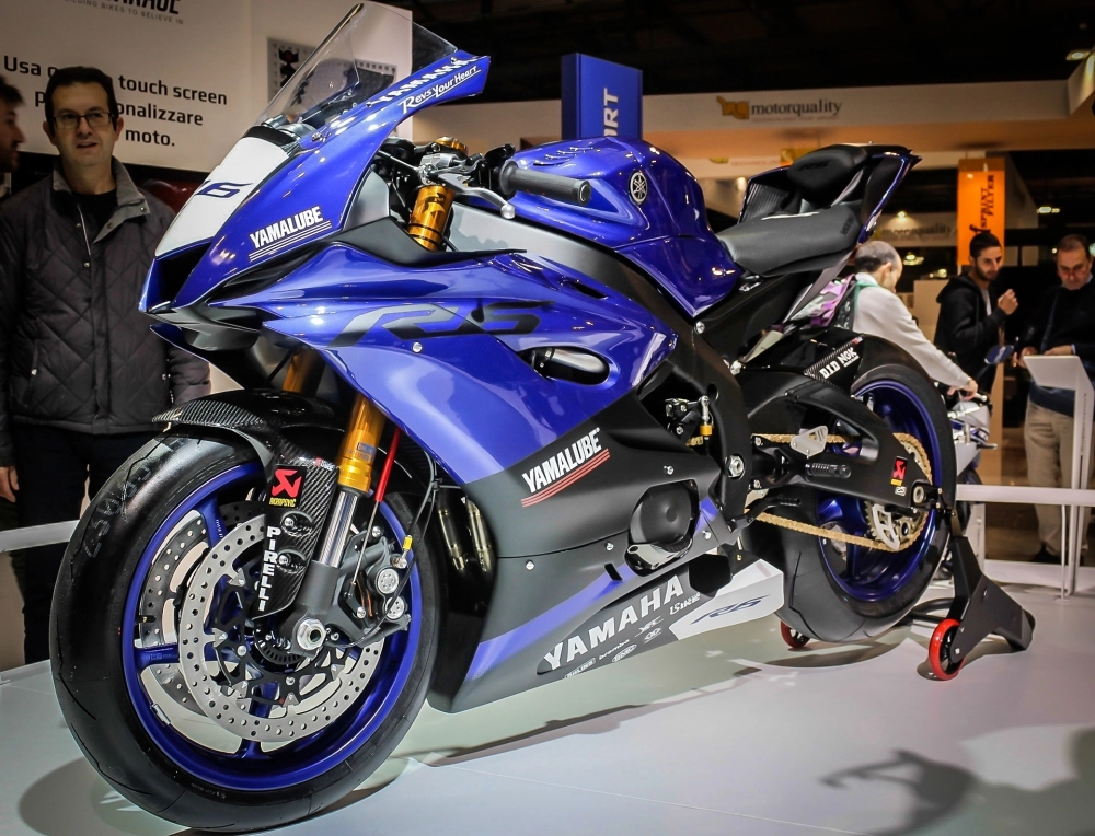 Chiêm ngưỡng cận cảnh yamaha r6 2017 tại triển lãm eicma 2016