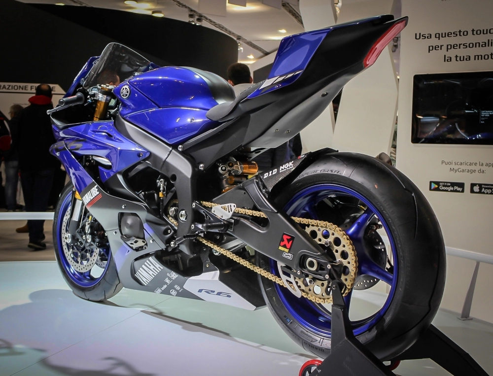 Chiêm ngưỡng cận cảnh yamaha r6 2017 tại triển lãm eicma 2016