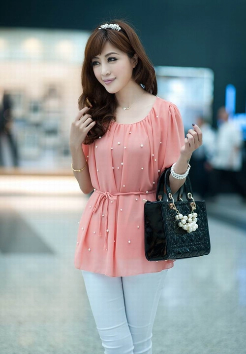 Chọn đồ công sở cho nàng vai ngang