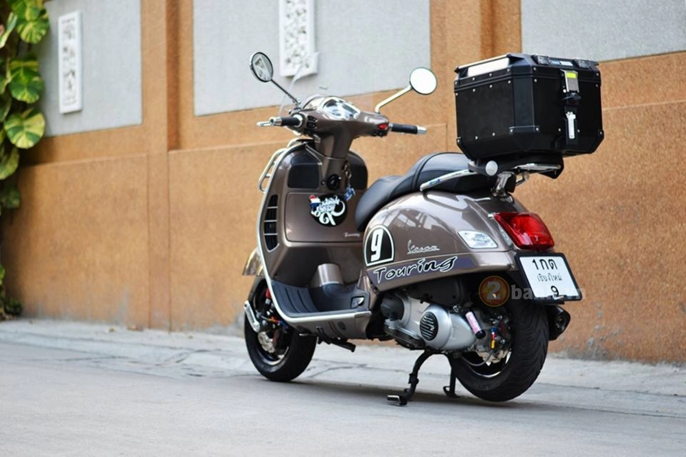 Chùm ảnh vespa gts300 abs độ pô