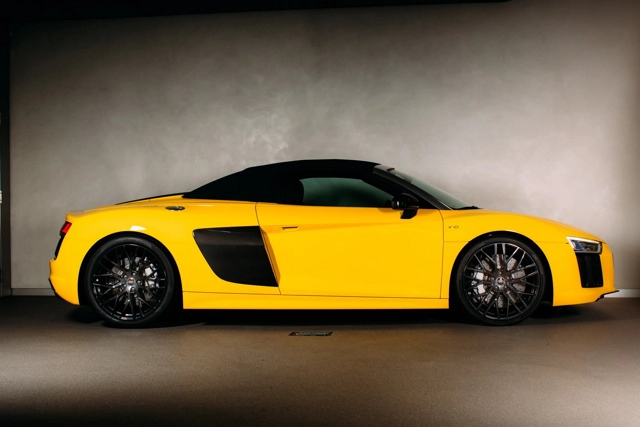 Công bố giá audi r8 spyder 2017