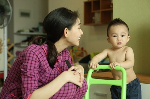 Cuộc sống giản dị của bà mẹ đơn thân xinh đẹp thanh trúc