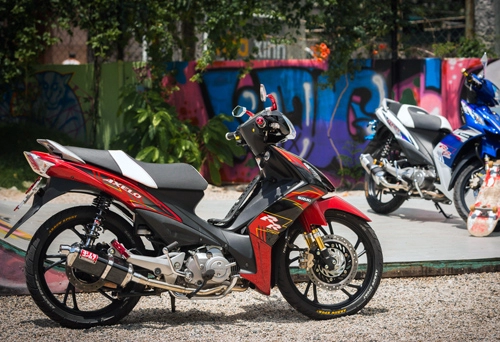  dân chơi sài gòn trang điểm suzuki axelo 