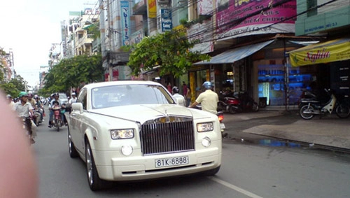 Dàn rolls-royce phantom biển tứ quý tại việt nam