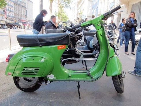  dàn vespa khoe sắc ở paris 