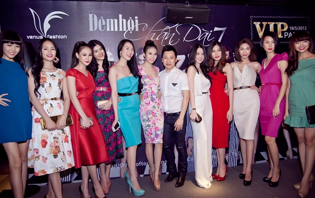 Đêm hội chân dài mẫu 10 nước hội ngộ