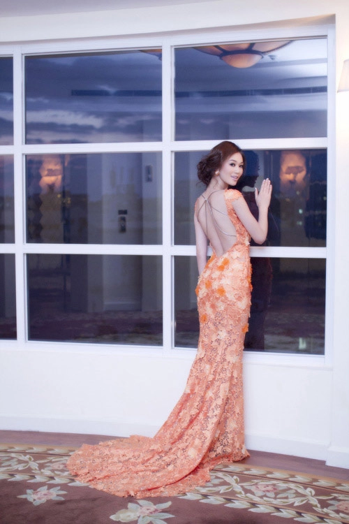 Đi tìm vòng 3 hoàn mỹ nhất showbiz việt