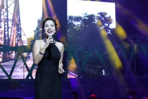 Diva việt người bốc lửa kẻ kín kẽ